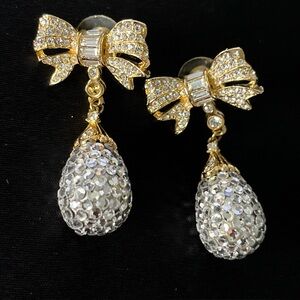 Gold tone rhinestone bow and pineapple dangle pierced earrings